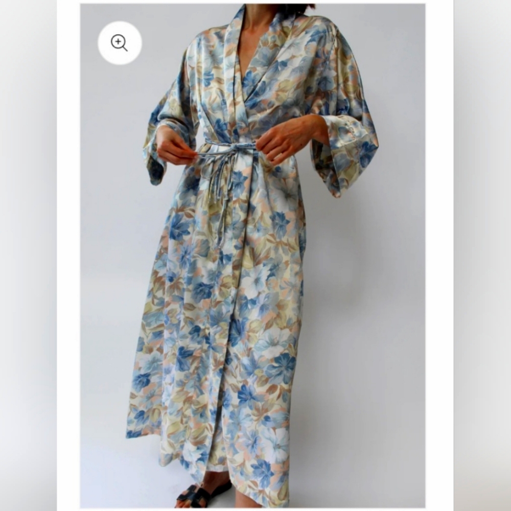 Vintage Christian Dior Floral Robe with Flowing Sleeves